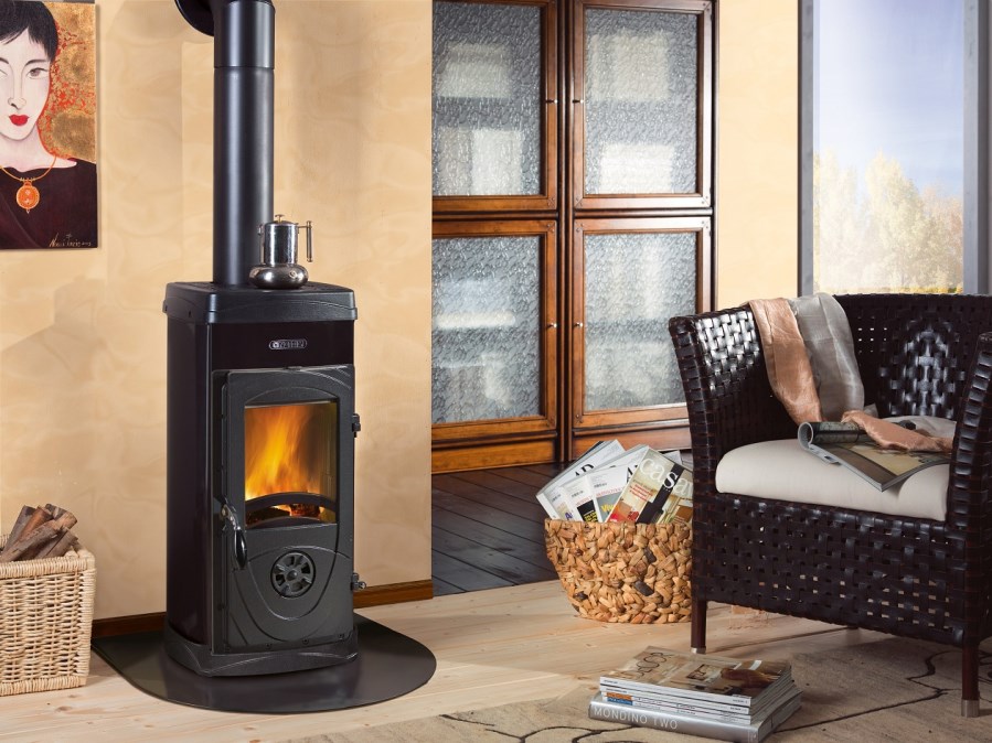 NORDICA SUPER JUNIOR krbové kachle 5kW, čierna