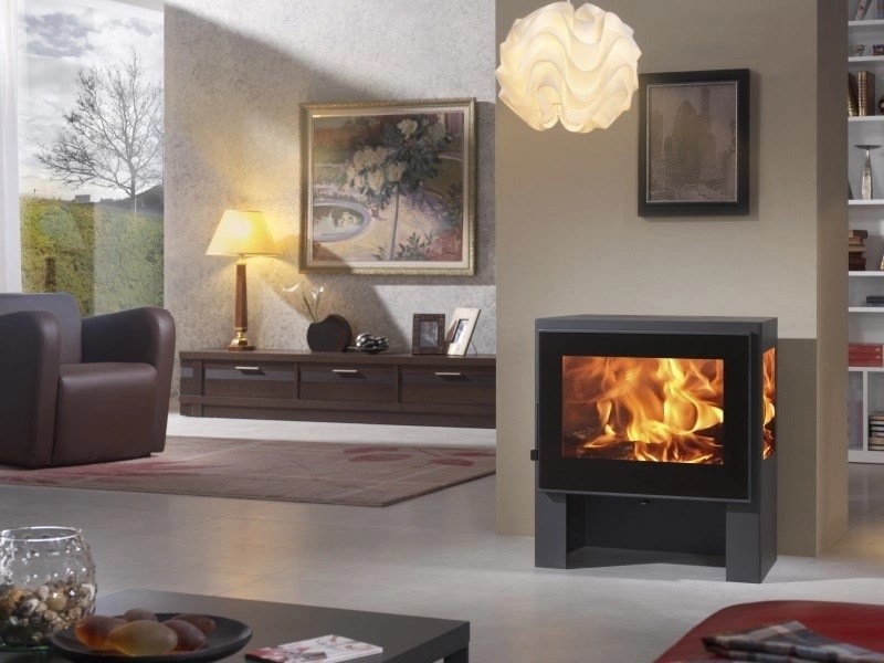 PANADERO IRIS krbové kachle 3,5-7,7 kW, trojstranné sklo, čierna
