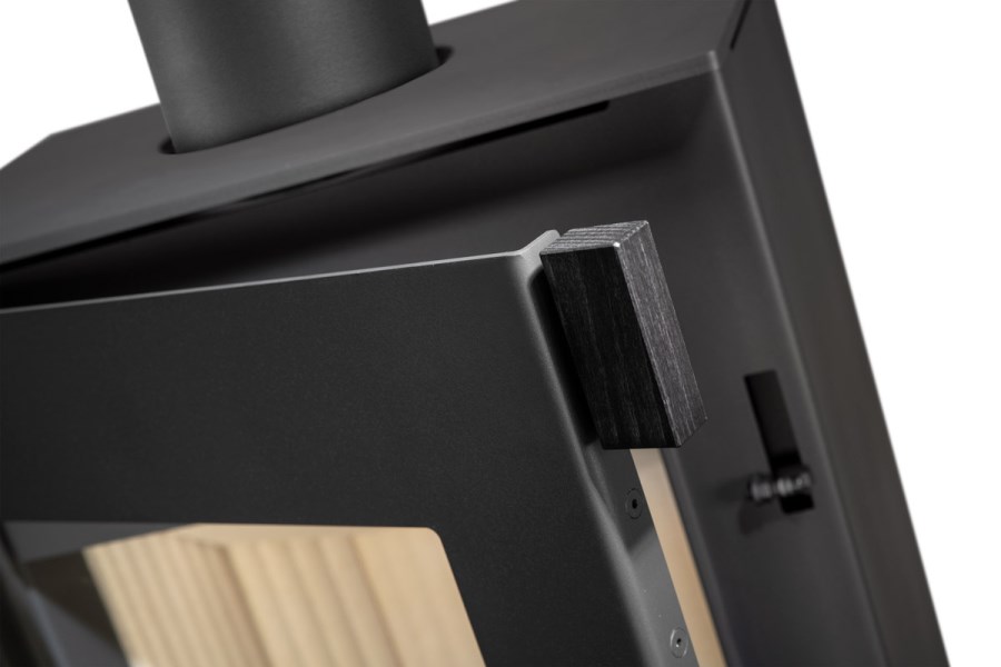 ROMOTOP TILU L 03 krbové kachle 2,9-7,5kW, čierna