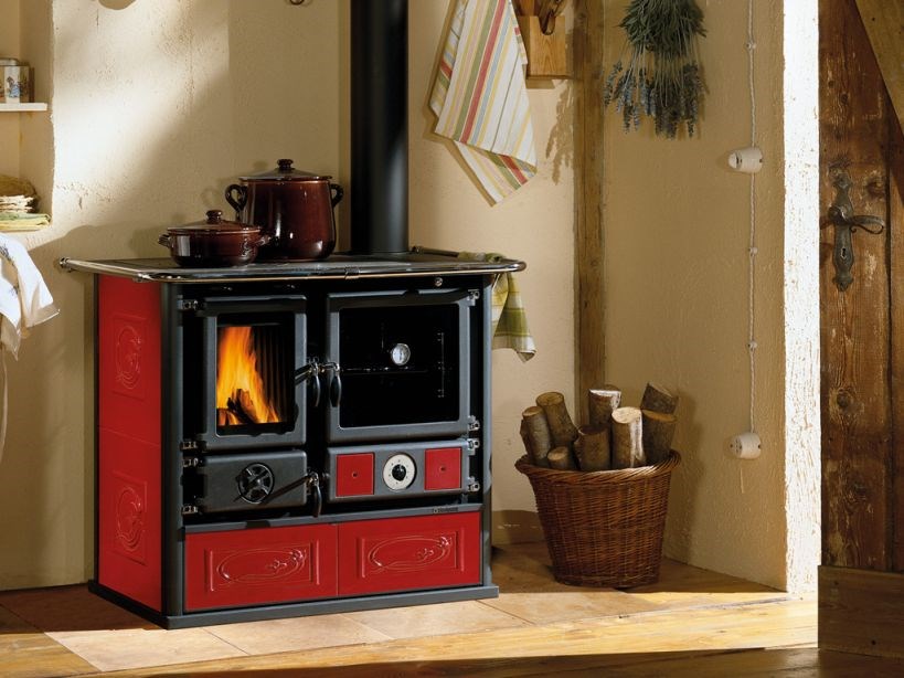 NORDICA TERMOROSA D.S.A. sporák na tuhé palivo 15,5kW, s výmenníkom, rúra vpravo, liberty bordó