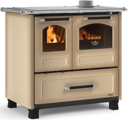 NORDICA FAMILY 4,5 sporák na tuhé palivá 7,5 kW, s rúrou vpravo, cappuccino