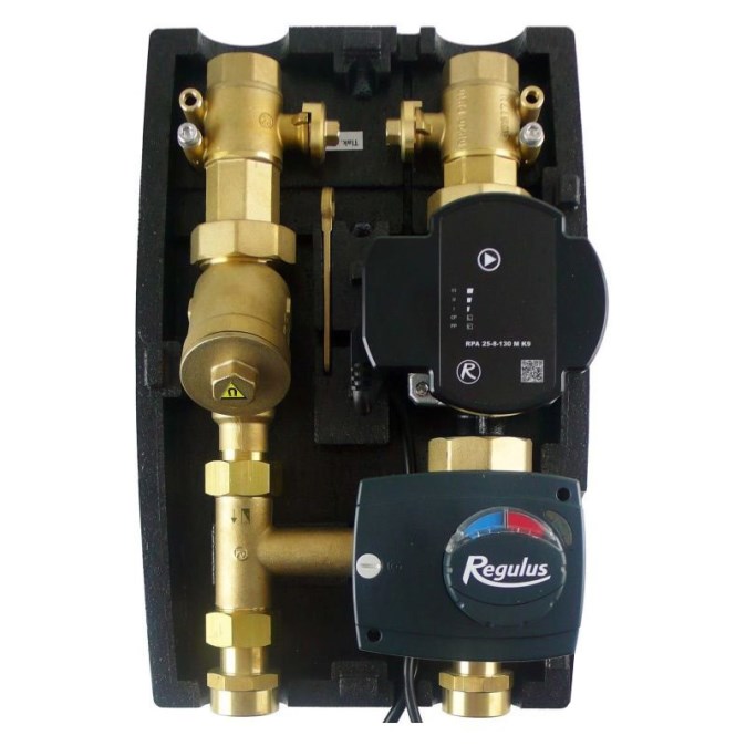 REGULUS CSE MIX R8 1F čerpadlová skupina 1", s čerpadlom, ventilmi, guľovými kohútikmi, teplomerom a izoláciou