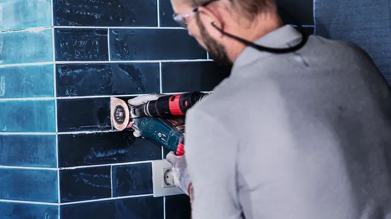 BOSCH EXPERT 3 MAX AVZ 70 RT4 odstraňovač malty 70mm