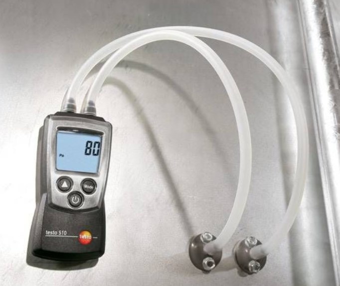 TESTO 510 diferenčný tlakomer 0-100 hPa, so sadou hadíc s adaptérom