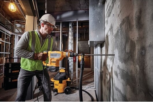 DEWALT D25614K kombinované kladivo 10,5 J, 1350 W, SDS-Max, kufor