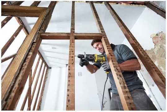 STANLEY FATMAX príklepová vŕtačka 1100 W, dvojrýchlostný, kufor