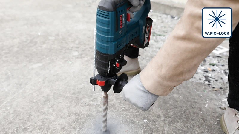 BOSCH PROFESSIONAL GBH 180-LI aku kombinované kladivo 2,0 J, 18 V, SDS-Plus, 2x akumulátor 4,0 Ah, nabíjačka, kufor