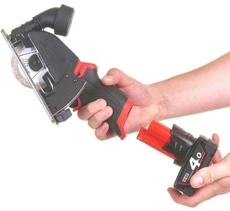 MILWAUKEE M12 FCOT-0 FUEL aku kotúčová píla 76 mm, 12 V, bez akumulátora, bez nabíjačky, príslušenstvo