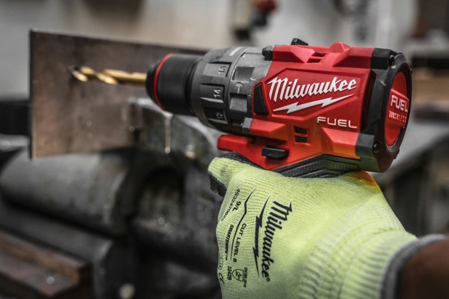 MILWAUKEE M18 FPD3-502X aku príklepová vŕtačka 18 V, 2x akumulátor 5,0 Ah, nabíjačka, kufor