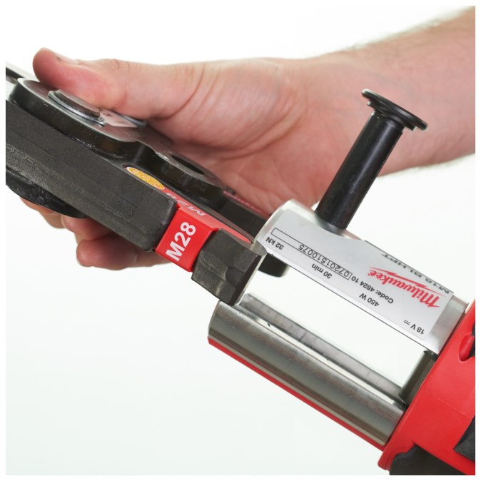 MILWAUKEE M18 BLHPT-0C FREE LOGIC aku radiálny lis 12-110 mm, 32 kN, 18 V, bez akumulátora, bez nabíjačky, kufor