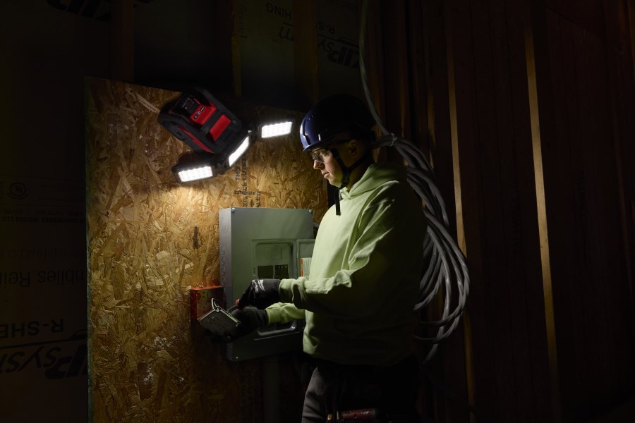 MILWAUKEE M18 MDTL-0 priestorové svietidlo 18 V, 4500 lm, LED, bez batérie, bez nabíjačky