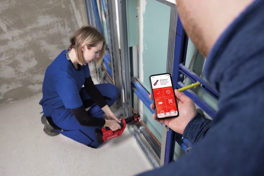 ROTHENBERGER ROMAX COMPACT III aku radiálny lis 12-40 mm, 19 kN, 18 V, akumulátor 2,0 Ah, nabíjačka, čeľuste TH 16-20-26, kufor (sada)
