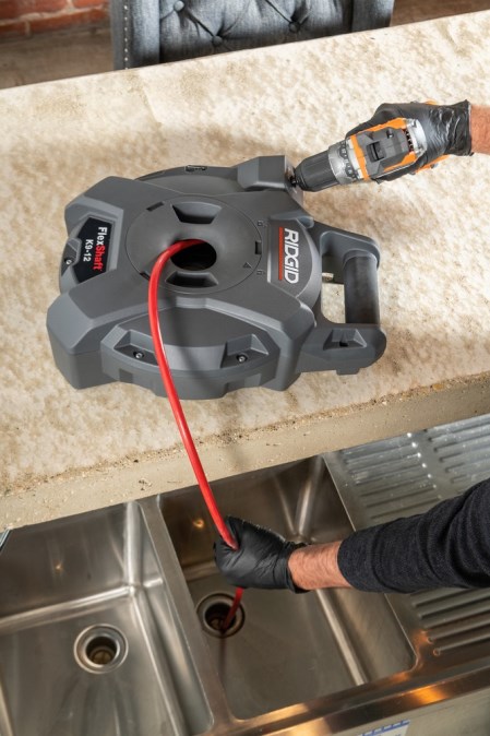 RIDGID FLEXSHAFT K9-12 SET elektrický prístroj na čistenie rúrok 32-50 mm, kábel 6 mm, 9 m, bez hnacieho náradia, súprava príslušenstva