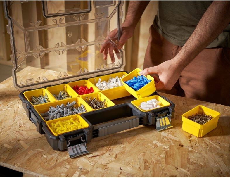 STANLEY FATMAX organizér 45x7x36 cm, vodeodolný, s kovovými prackami
