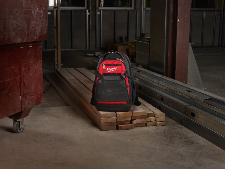 MILWAUKEE pracovný batoh na náradie 24 l, 35 vreciek