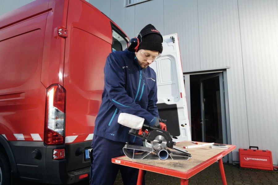 ROTHENBERGER PIPECUT MINI aku kotúčová píla 20-110 mm, 18 V, akumulátor 4,0 Ah, nabíjačka, kufor, príslušenstvo