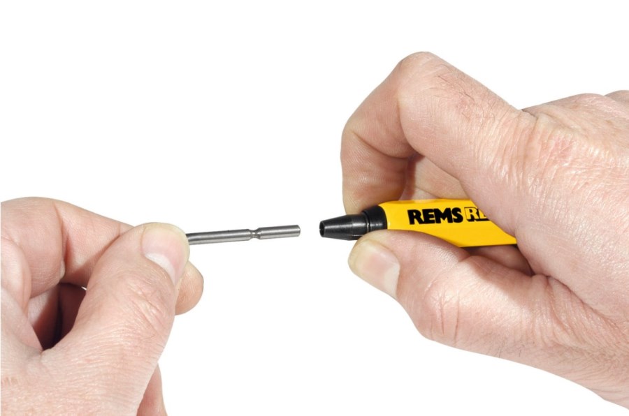 REMS REG UNIVERSAL ceruzkový odhrotovač kovových a plastových trubiek