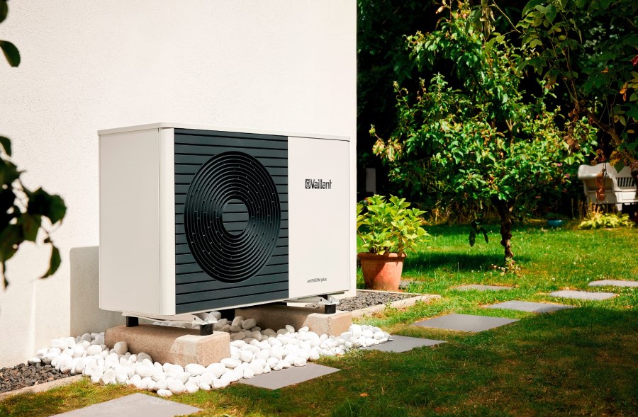VAILLANT AROTHERM PLUS VWL 75/6 A 230V tepelné čerpadlo 4,6 kW, vzduch-voda, vonkajšia jednotka + VWZ AI riadiaci modul (komplet)